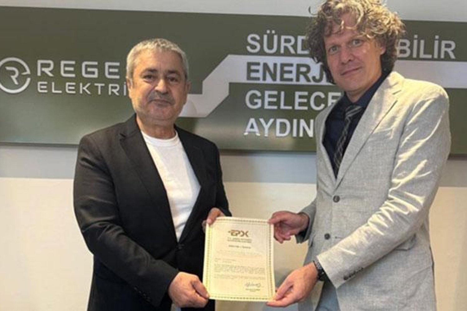 Yenilenebilir Enerjide Güçlenen Reges Elektrik, Topaz RES Projesiyle Büyüyor