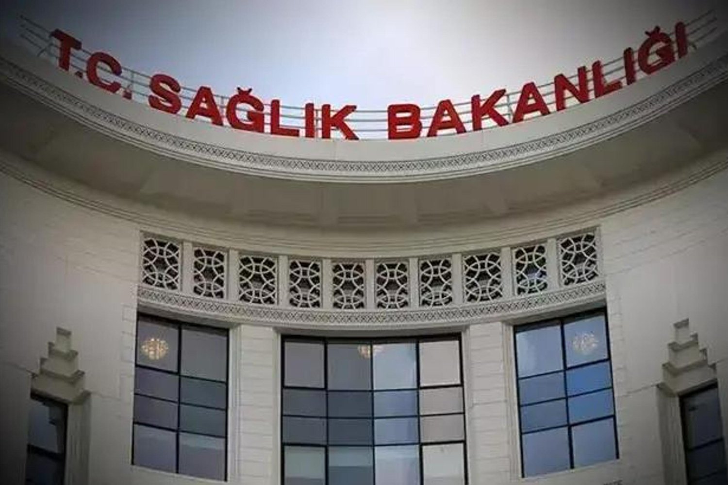 Muğla'da İkiz Bebek Skandalı: Bir Bebek Yurt Dışına Kaçırıldı mı?