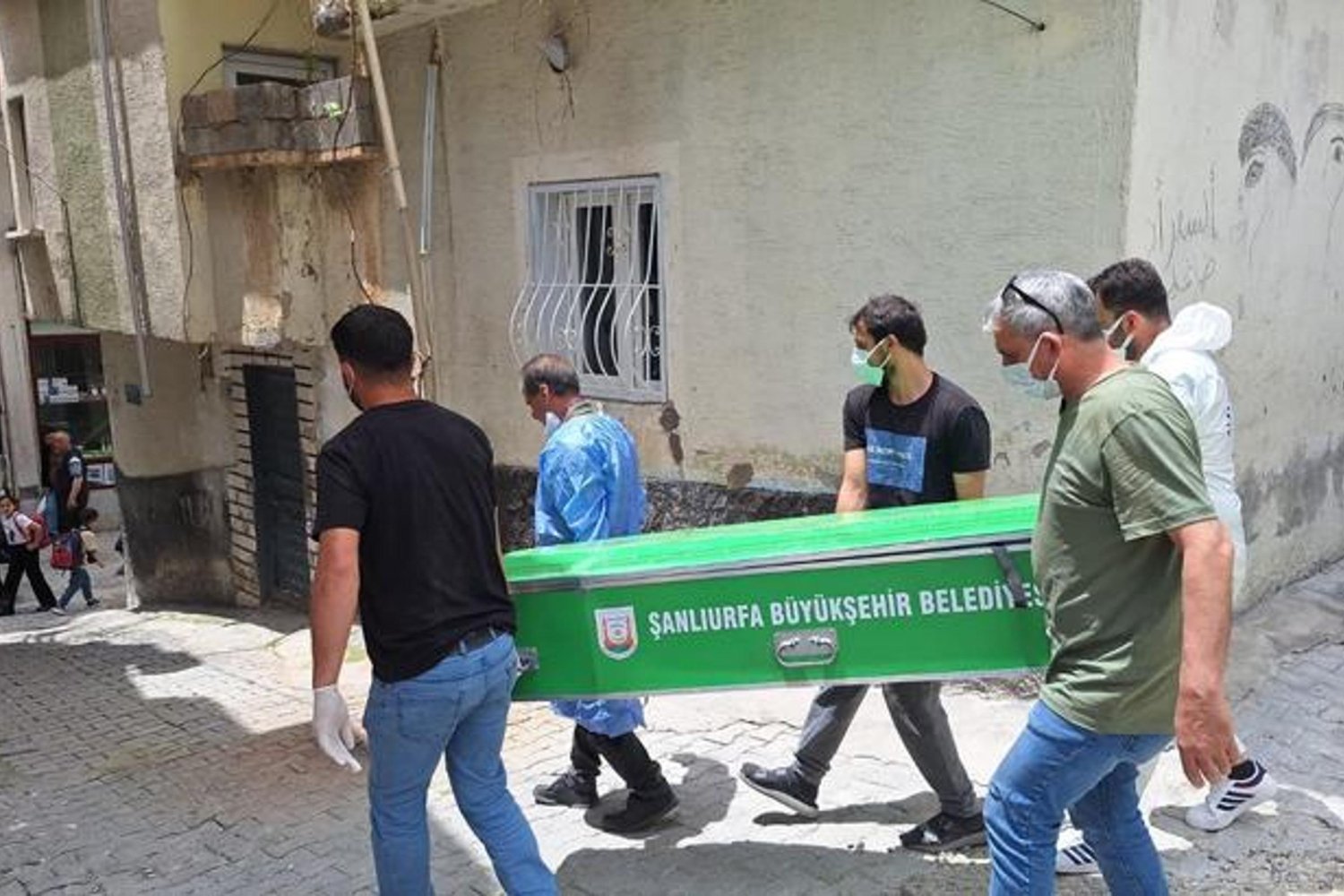 Birecik'te Kaybolan Kadının Ölüm Nedeni Sorgulanıyor: Gözler Adli Tıp'ta