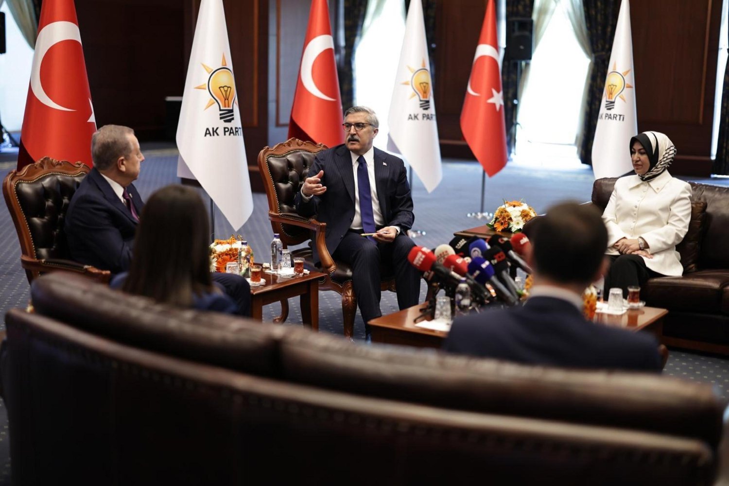 Kurban Bayramı'nda Siyasi Partiler Bayramlaştı: Birlik ve Beraberlik Vurgusu