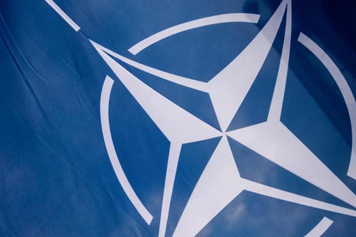 NATO Genelkurmay Başkanı Brüksel'de Kritik Güvenlik Değerlendirmesi