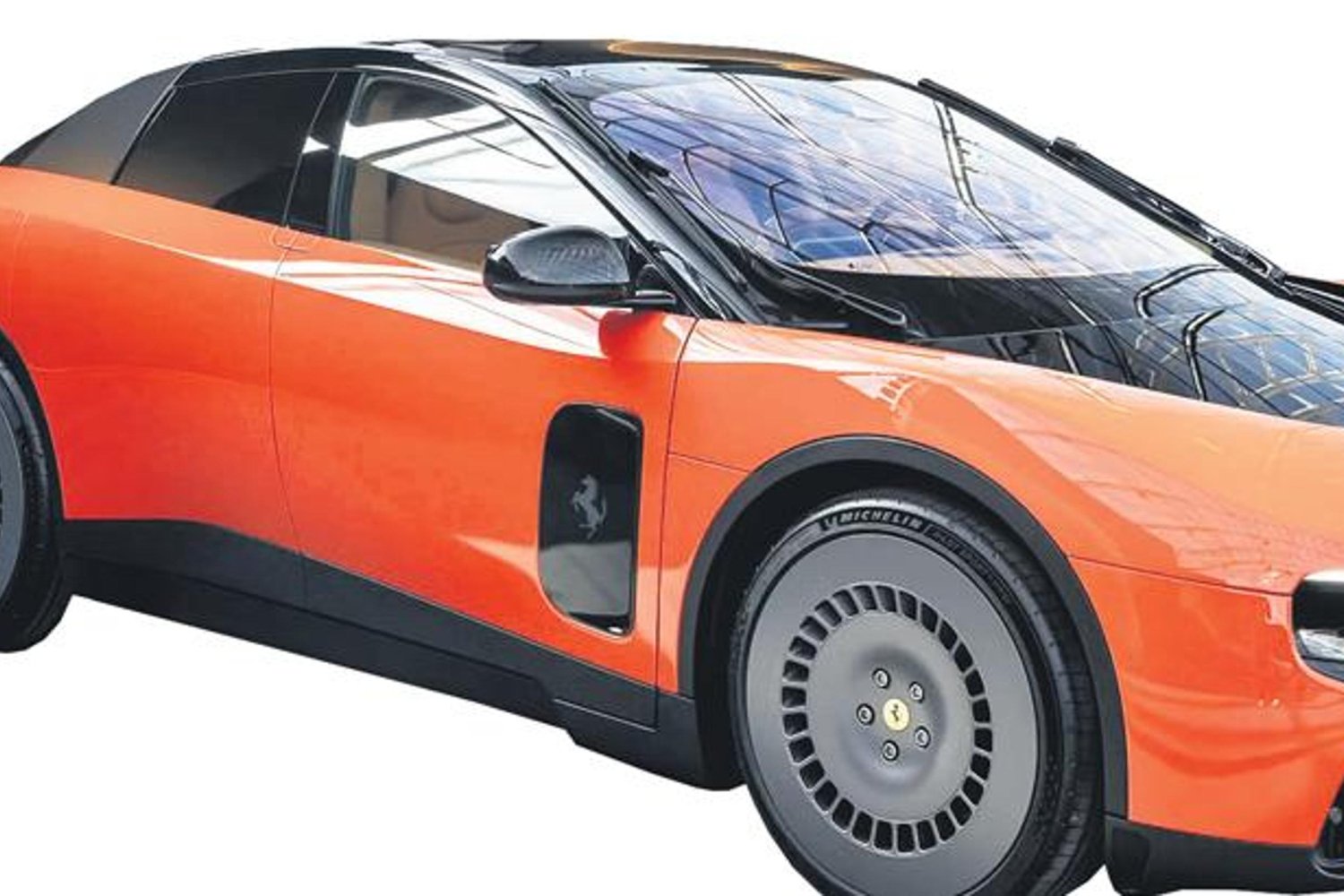 Ferrari’nin Elektrikli Modeli Luce Büyük Tartışma Yarattı: Tasarım ve Strateji Krizi