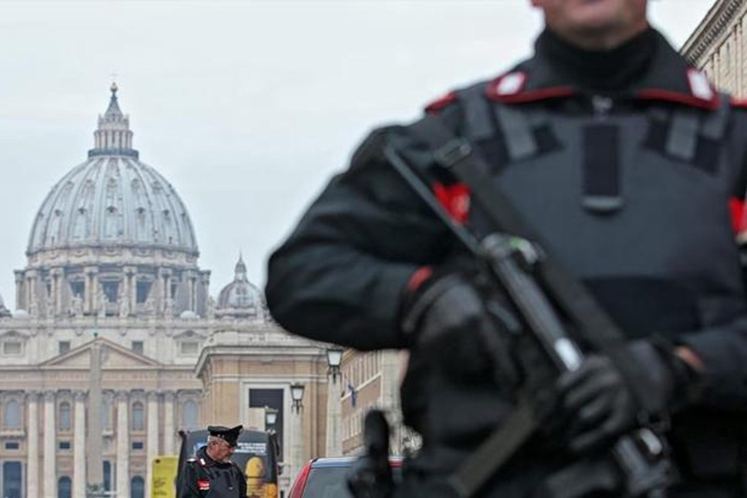 İtalya'da Göçmen Çetesi ve Toplu Tecavüz dehşeti: Roma'da turisti kaçırdılar!