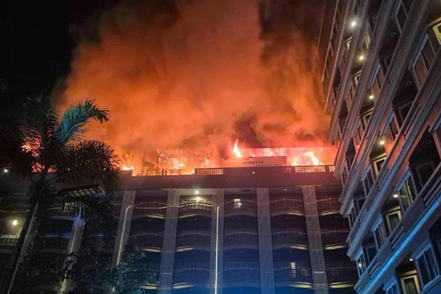 Pattaya'da Otel Yangını: 240 Kişi Tahliye Edildi, 4 Yaralı