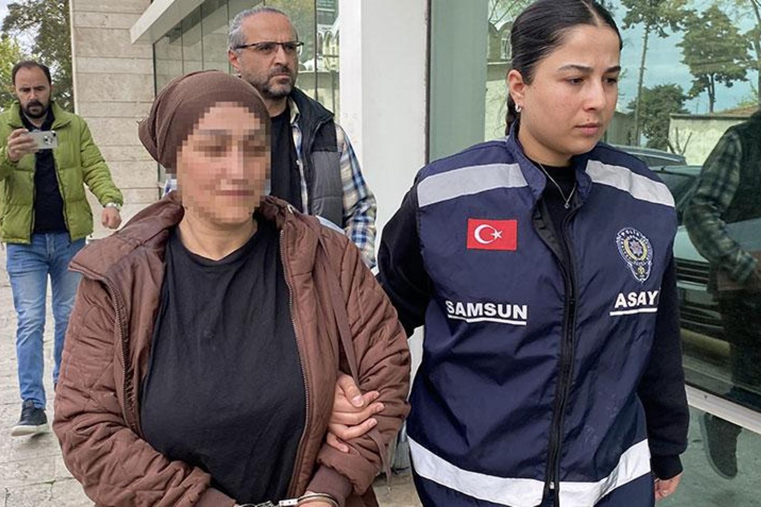 Samsun'da Teyze ve Yeğen Arasında Altın Hırsızlığı İddiası Şok Detaylar!