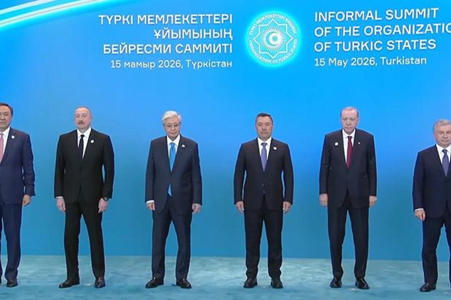 Türk Devletleri Zirvesi Öncesi Liderler Aile Fotoğrafı Çekiminde Buluştu