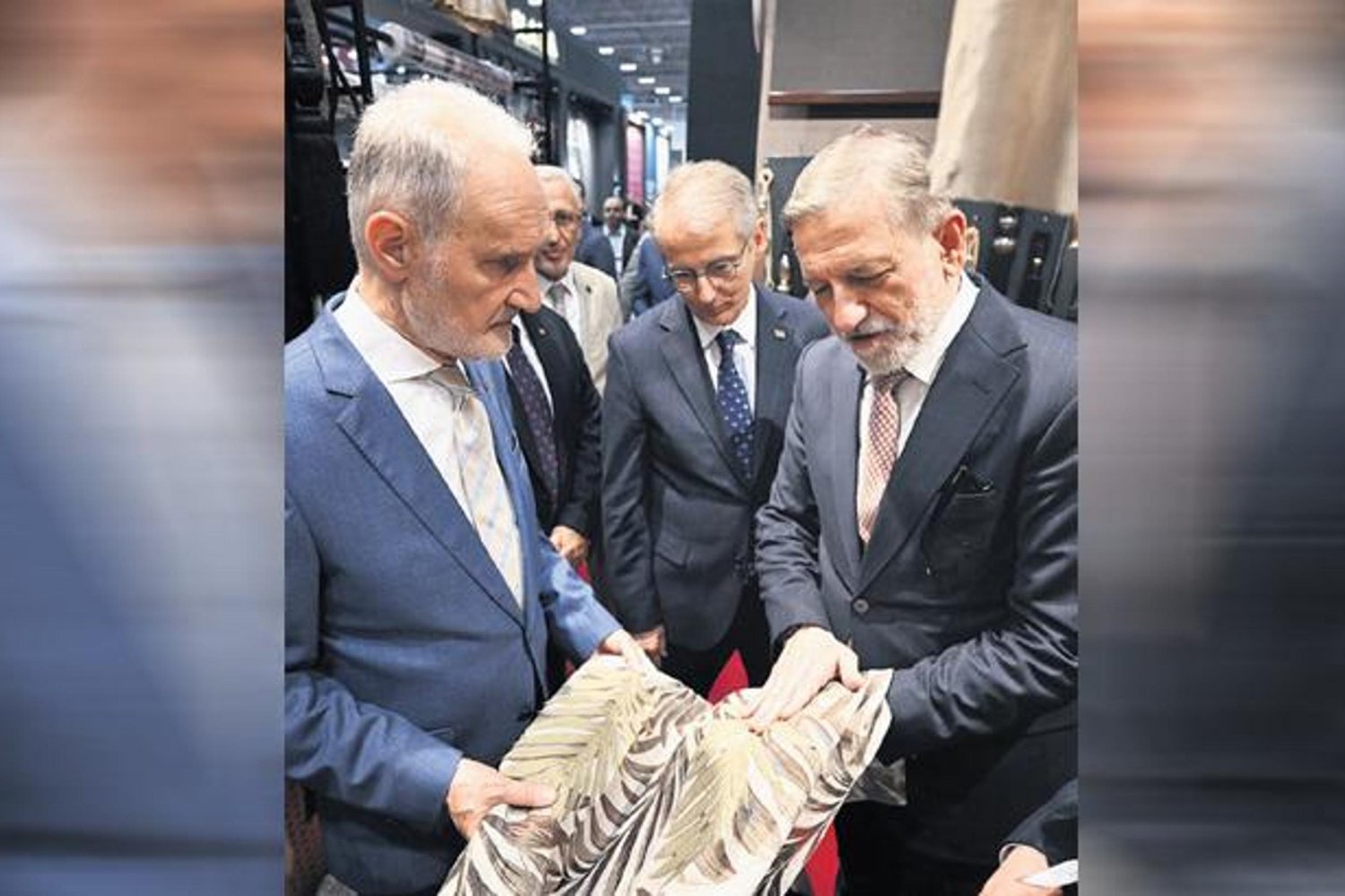 HOMETEX Fuarı Büyük İlgi Gördü: 600 Firma ve 45 Ülkeden İş İnsanları İstanbul'da Buluştu