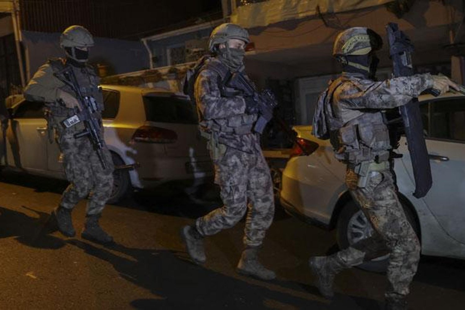 Gaziantep'te Narkotik Operasyonlarıyla Yakaladı: 394 Kilo Uyuşturucu Ele Geçti!