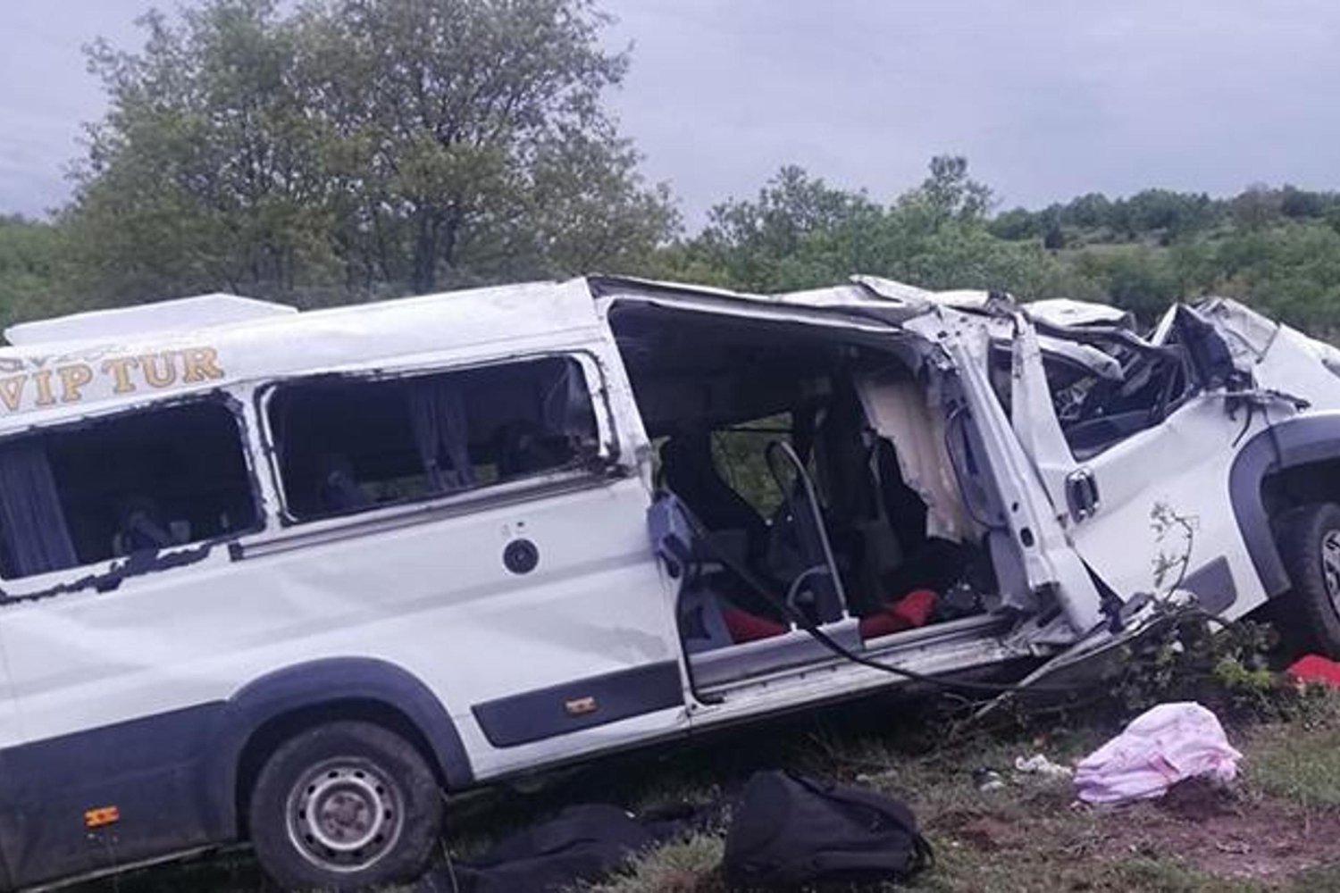 Yozgat'ta Öğrenci Servisi Kazası: 2 Öğrenci Hayatını Kaybetti, 7 Yaralı