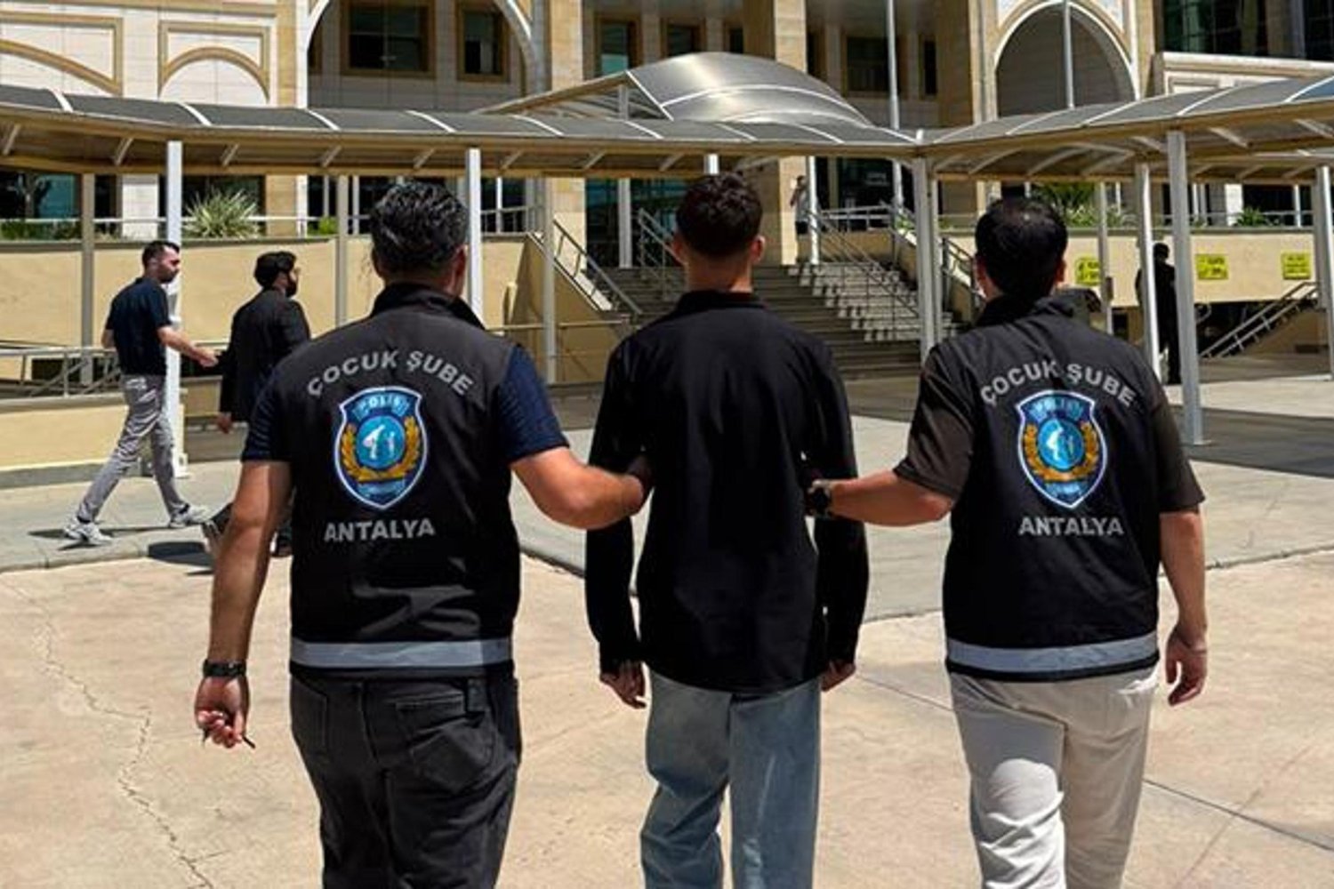 Antalya'da Sosyal Medya Paylaşımıyla İlgili Soruşturma Başlatıldı!