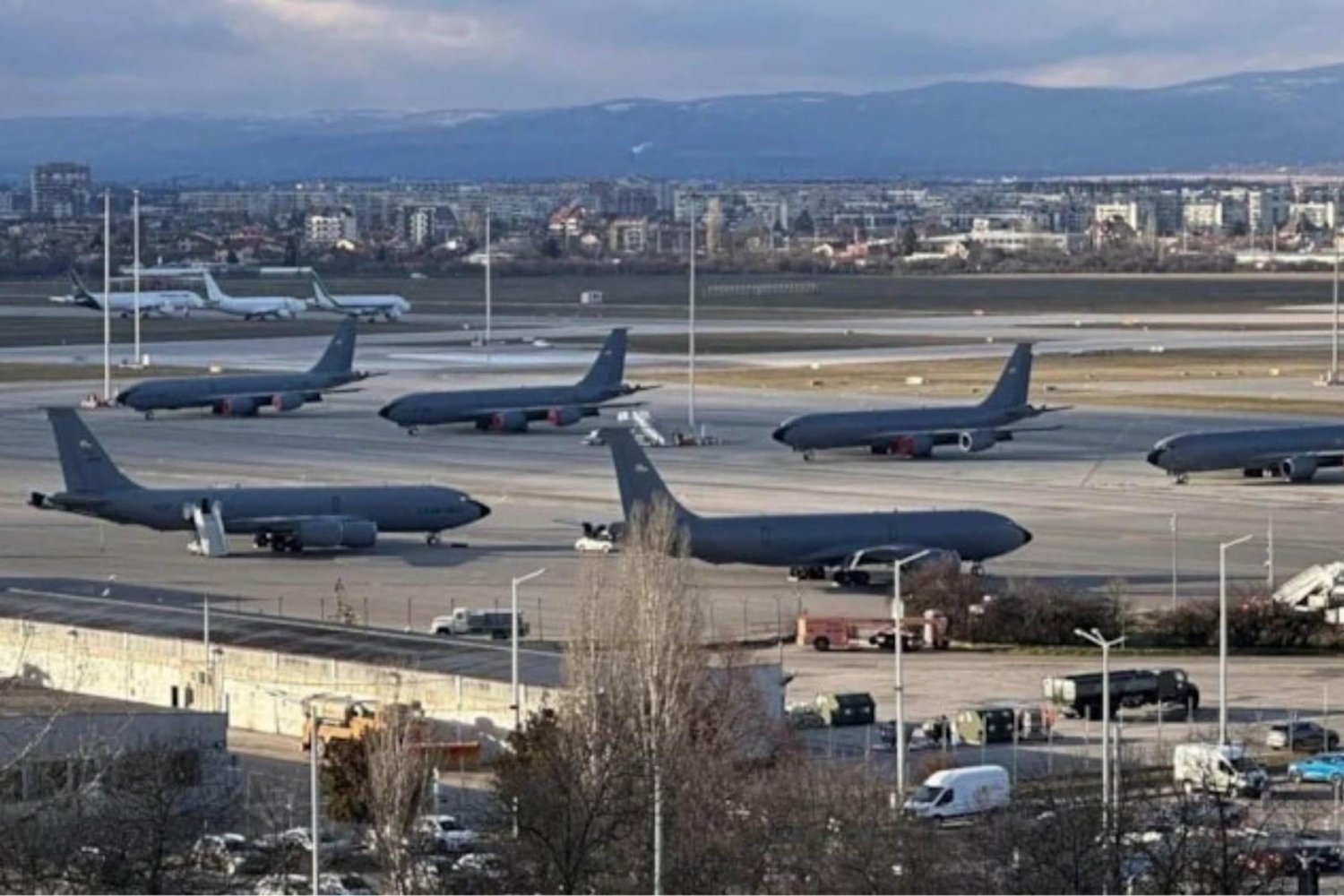 Bulgaristan'da ABD’ye Ait Askeri Uçaklar Kademeli Olarak Ayrılıyor