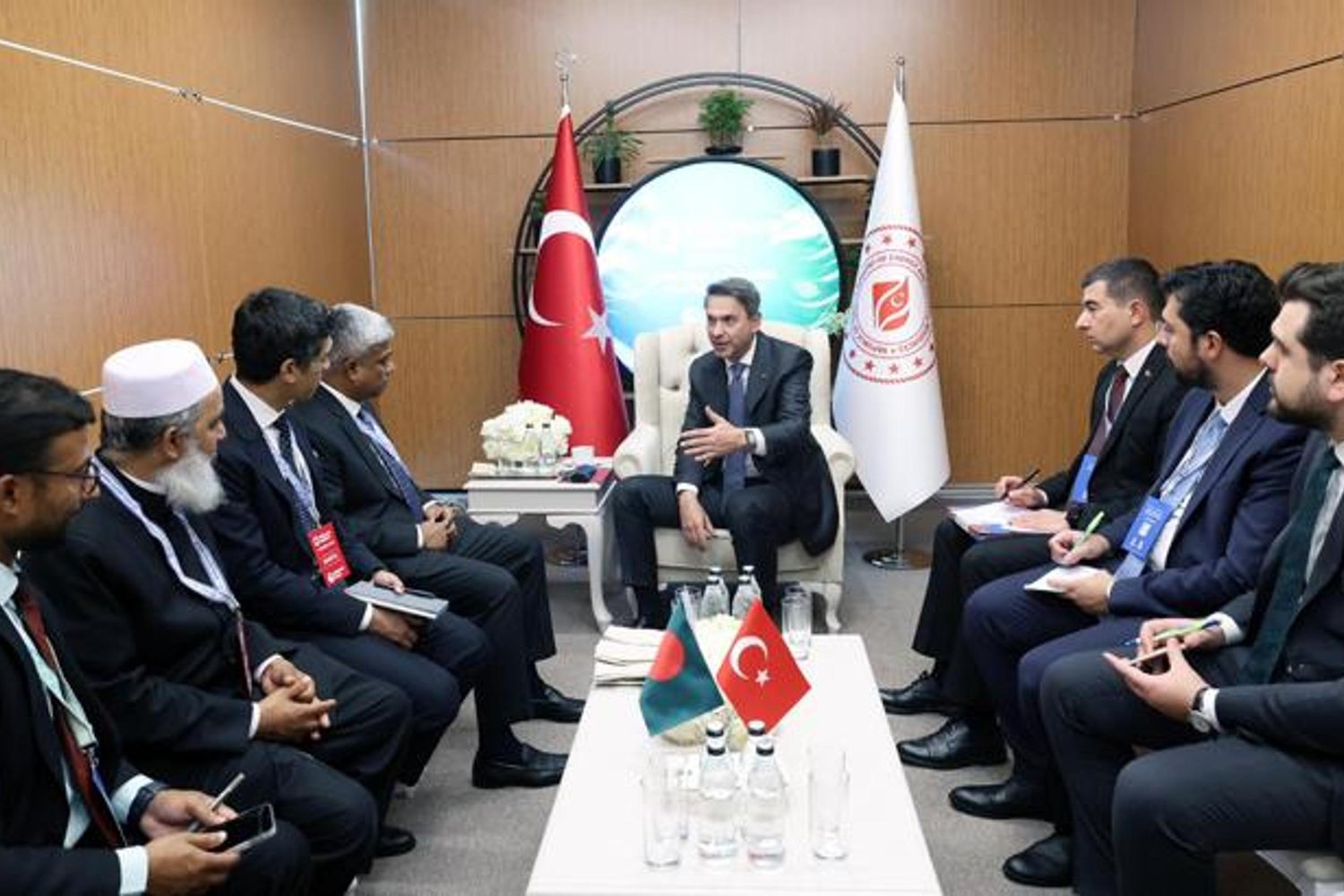 Enerji Güvenliği ve Sürdürülebilirlik: Bakan Bayraktar Bangladeş ile Güçlü İşbirliği Fırsatlarını Masaya Yatırdı
