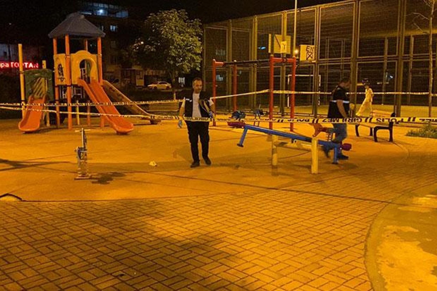Olaylı Çocuk Parkı Kavgasında Ateşli Silah Kullanıldı, 1 Tutuklandı