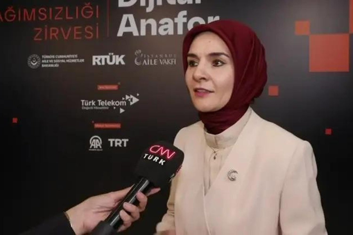 Dijital Çağda Çocuk Güvenliği ve Algoritmaların Etkisi