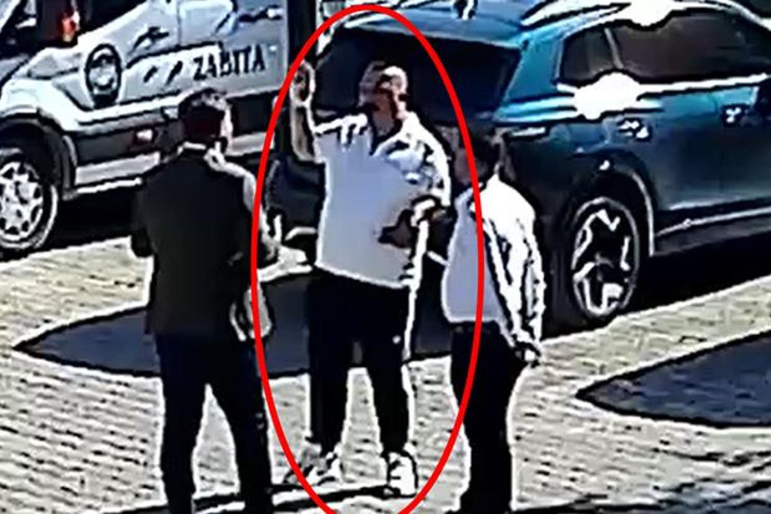 Dinar'da Belediye Başkanı Veysel Topçu'ya Saldırı Girişimi Güvenlik Kamerasına Yansıdı