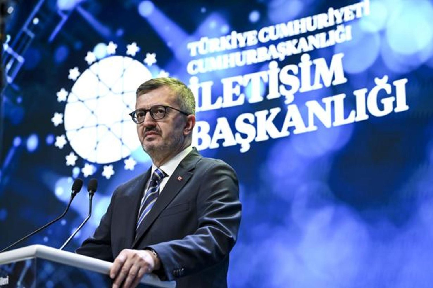 Dijital Dönüşüm ve Aile: Teknolojiyi Güvenli ve Bilinçli Kullanmanın Yolu
