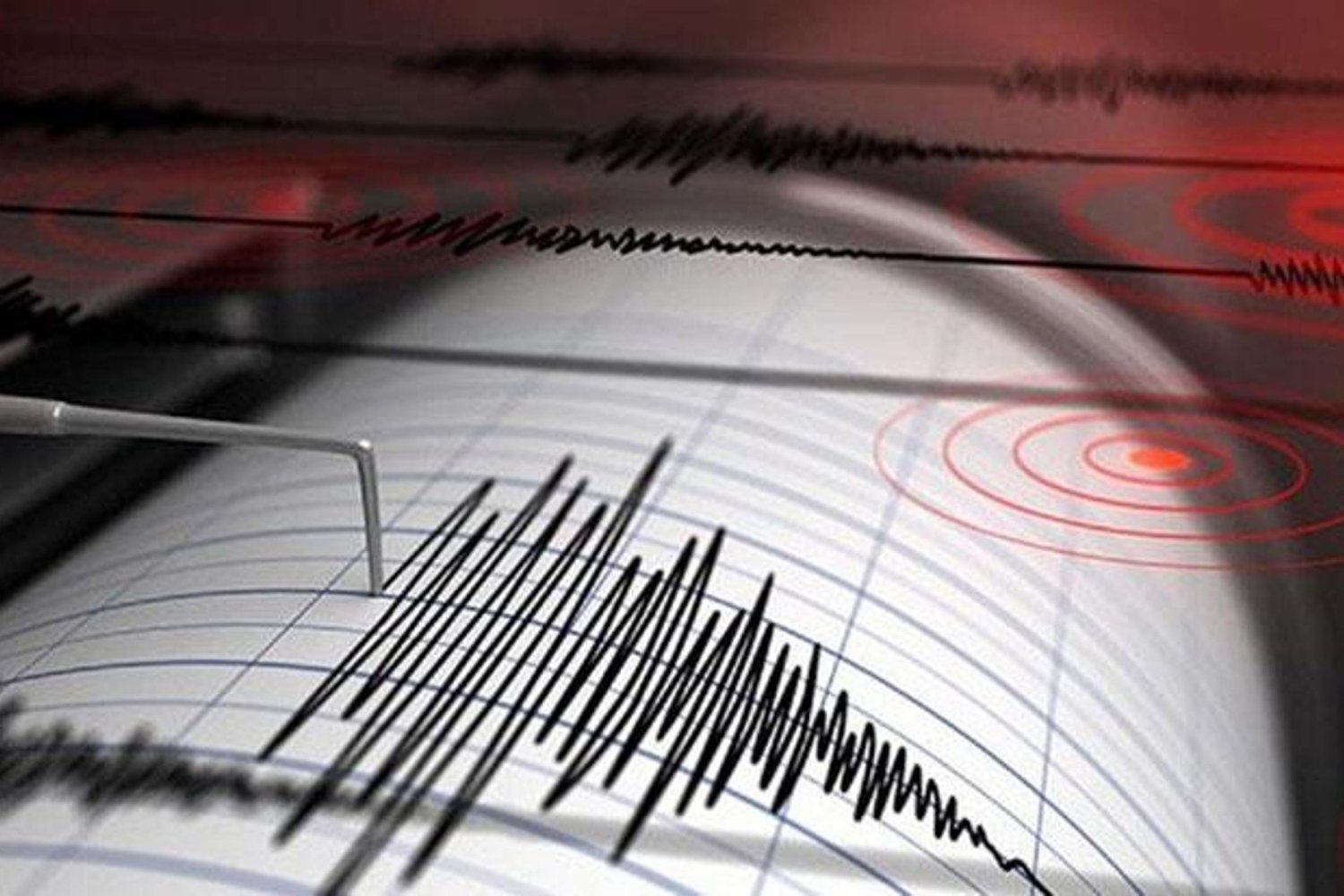 İtalya'da Deprem: Güneyde 6.1 Büyüklükte Sarsıntı Yaşandı