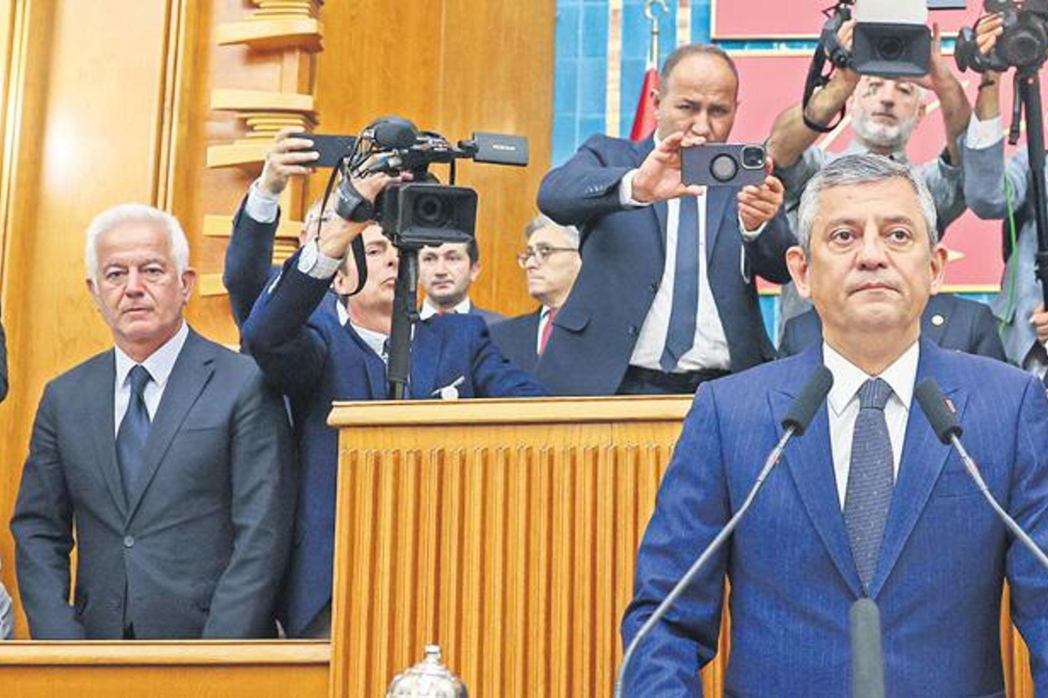 CHP’de Krize Neden Olan Kılıçdaroğlu ve Özel Arasındaki Büyük Çatışma Çözüme Kavuşmadı