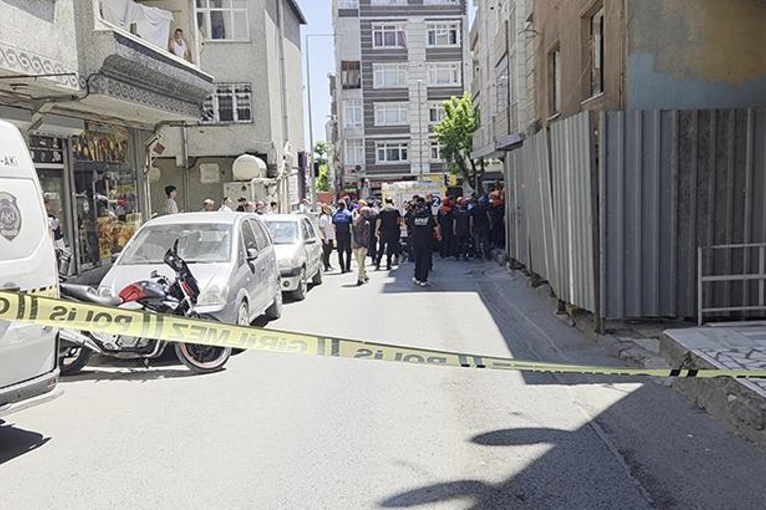 Kentsel Dönüşümde Kısmi Çökme: 3 İşçi Yaralandı