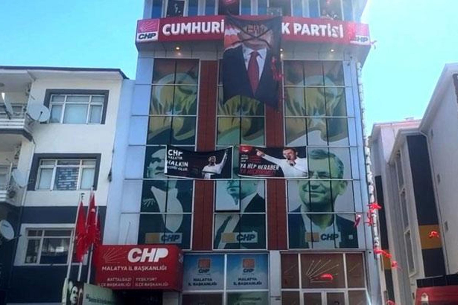 CHP Malatya'da il başkanı ataması sonrası gerginlik ve protesto