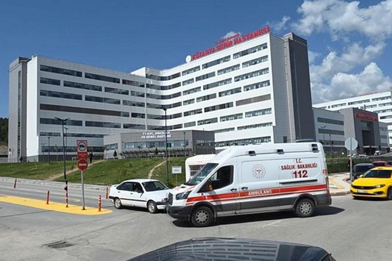 Kütahya Gıda Zehirlenmesi Alarmı: 25 Kişi Hastaneye Başvurdu