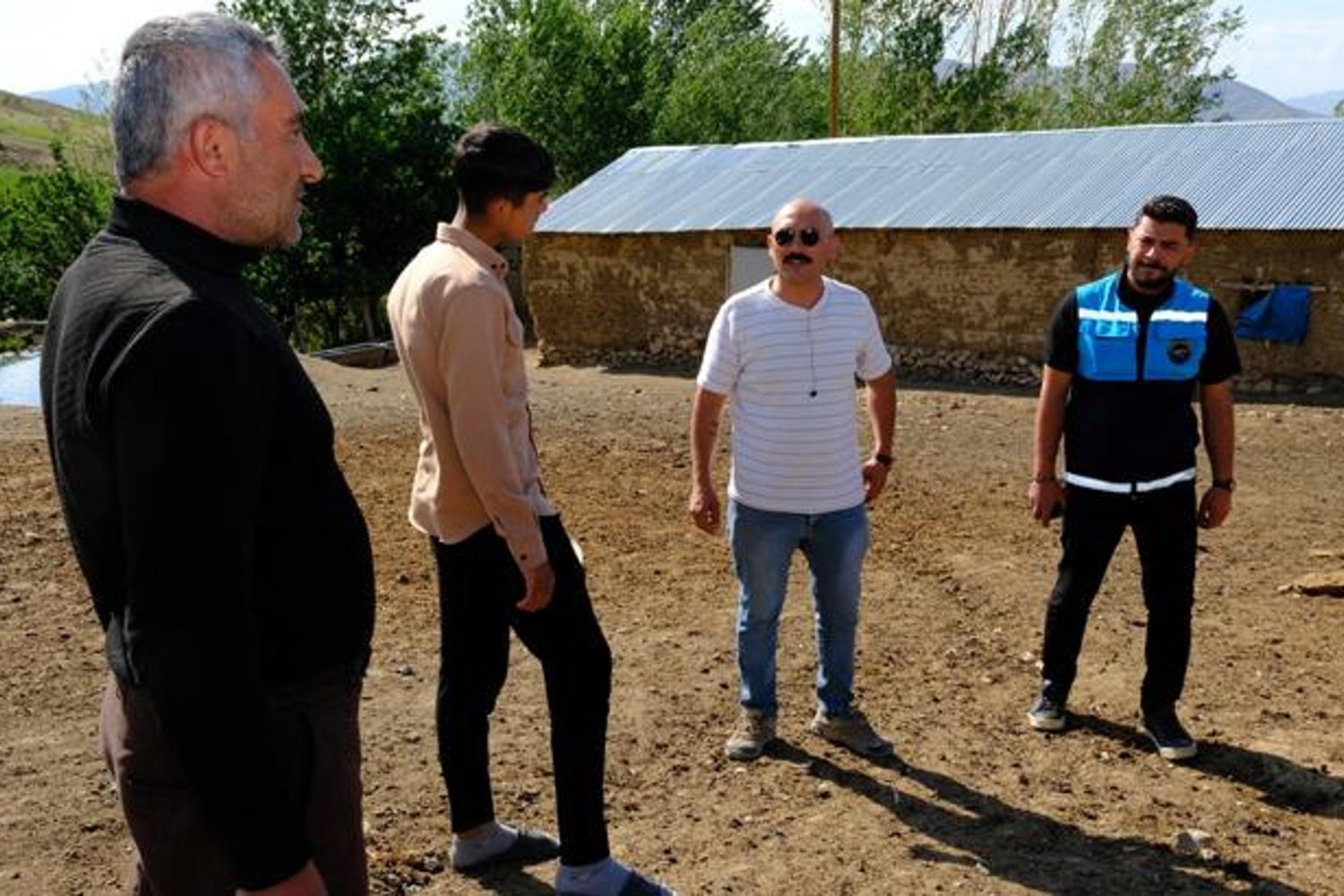 Kuduz Tehlikesi Arıtoprak Mahallesi'nde İbretlik Uyarılar
