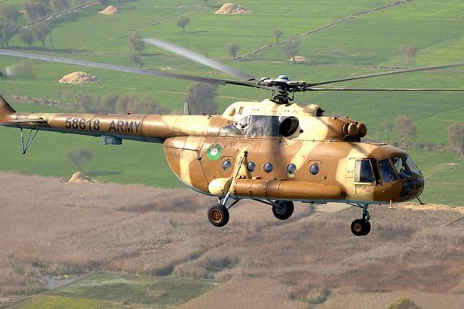 Pakistan'da Mi-17 Helikopteri Düşüşü: Kurbanlar Oldu