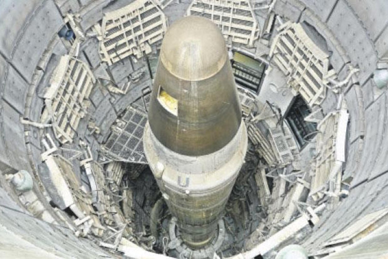 Nükleer Silah Harcamaları 2024: ABD ve Çin Zirvede