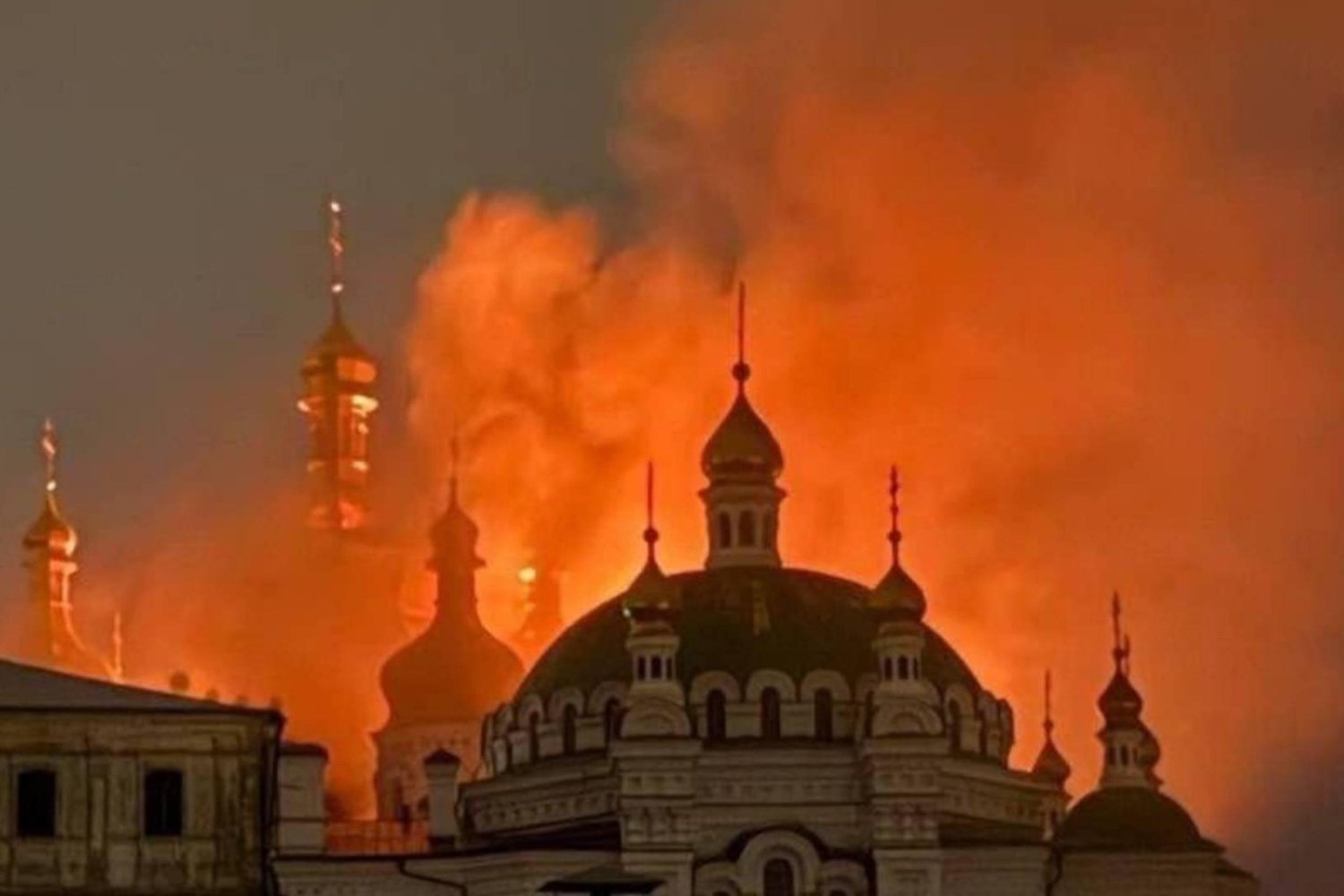 Rusya Ukrayna'ya Operasyon Düzenledi: Çatışmalar Şiddetlendi