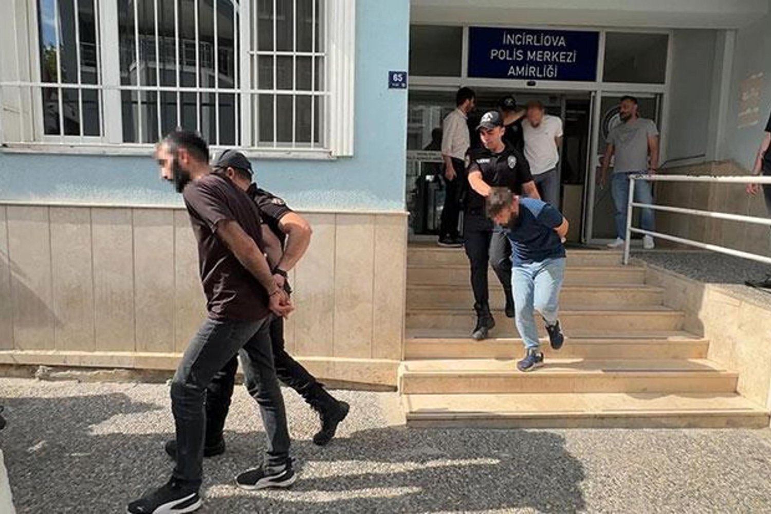 Aydın'da Uyuşturucu ve Gaspa Dair Şok Gelişme: 8 Şüpheli Adliyede