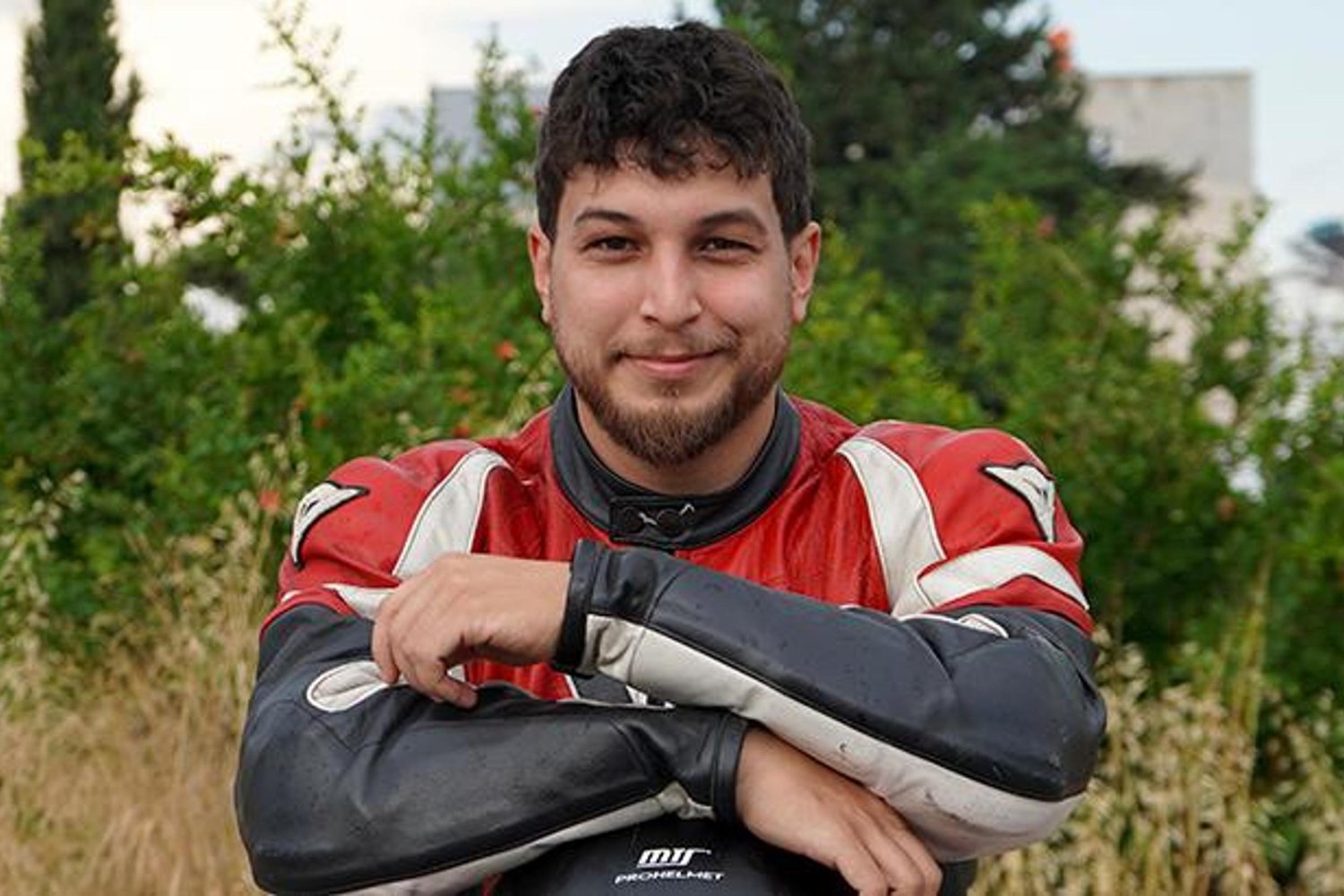 Motosiklet Tutkusundan Vazgeçmeyen Tarık Akat, Hayat Mücadelesi ve Şampiyonluk Hikayesi