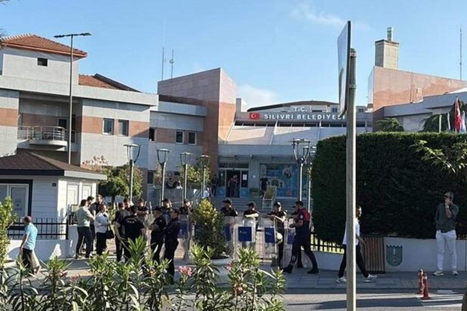 Silivri Belediye Yolsuzluk ve Rüşvet Operasyonu: Yakalananlar ve Detaylar
