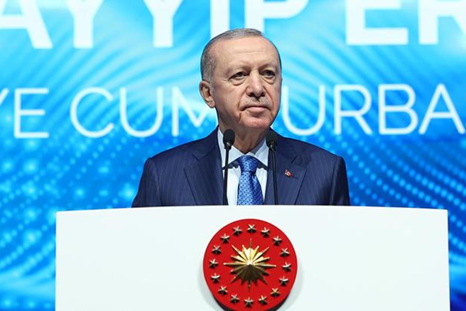 Rahmi Koç'un 'Kürt Kadın' İfadesine AK Parti'den Sert Tepki: Çok Yanlış ve Çirkin!