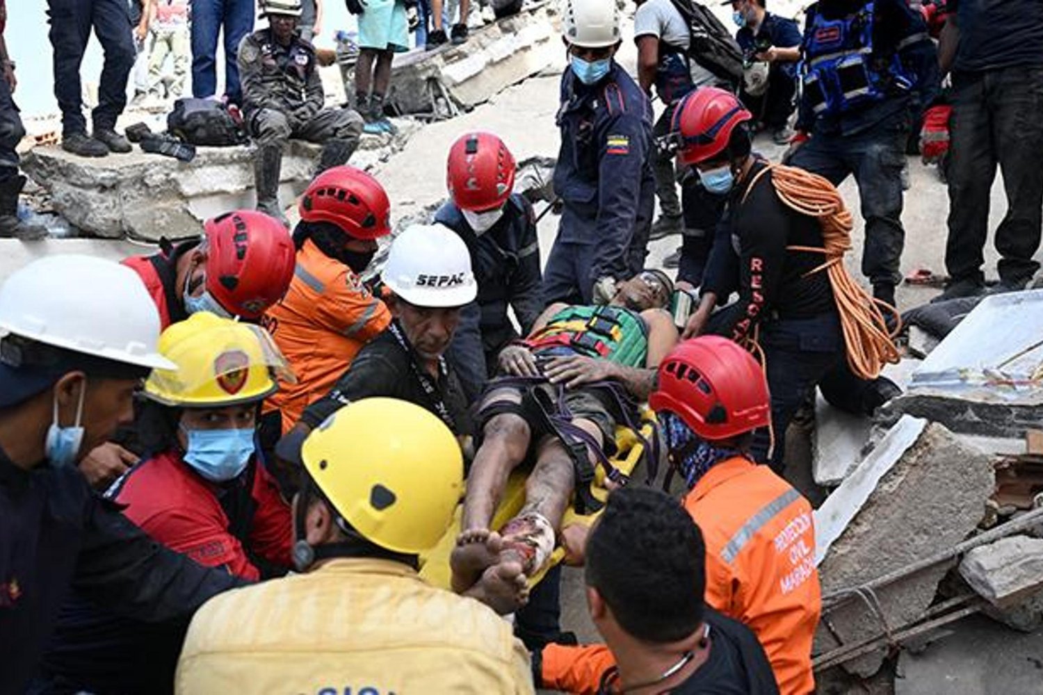 Venezuela'da Yıkıcı Depremler Can Kaybını Artırıyor: Uluslararası Yardım Hareketlendi