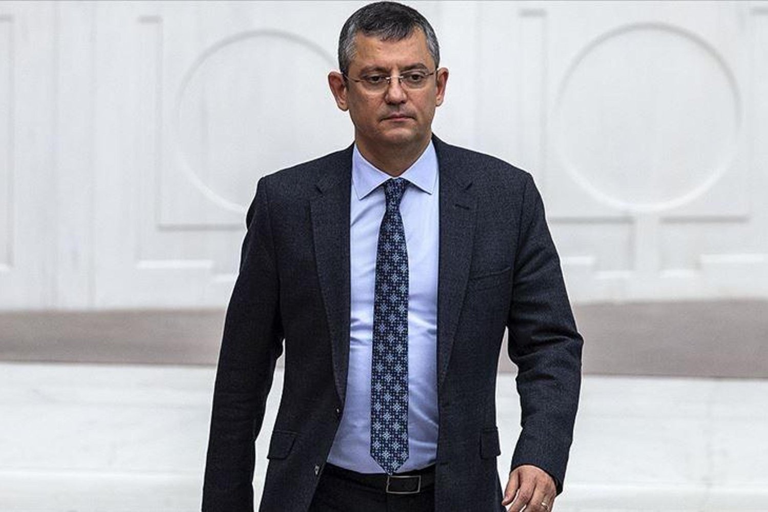 CHP'de Grup Toplantısı Gündemi Netleşti: Özgür Özel Başkanlığında Toplantı Gerçekleşti