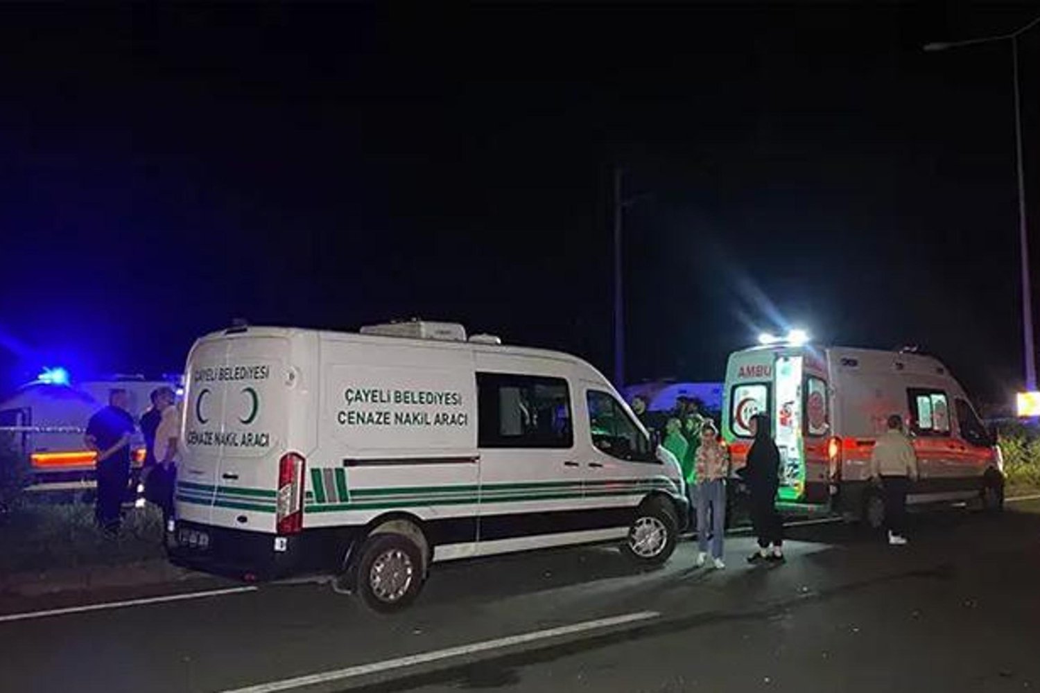 Rize Çayeli'nde Trafik Kazası: 3 Ölü, 4 Yaralı