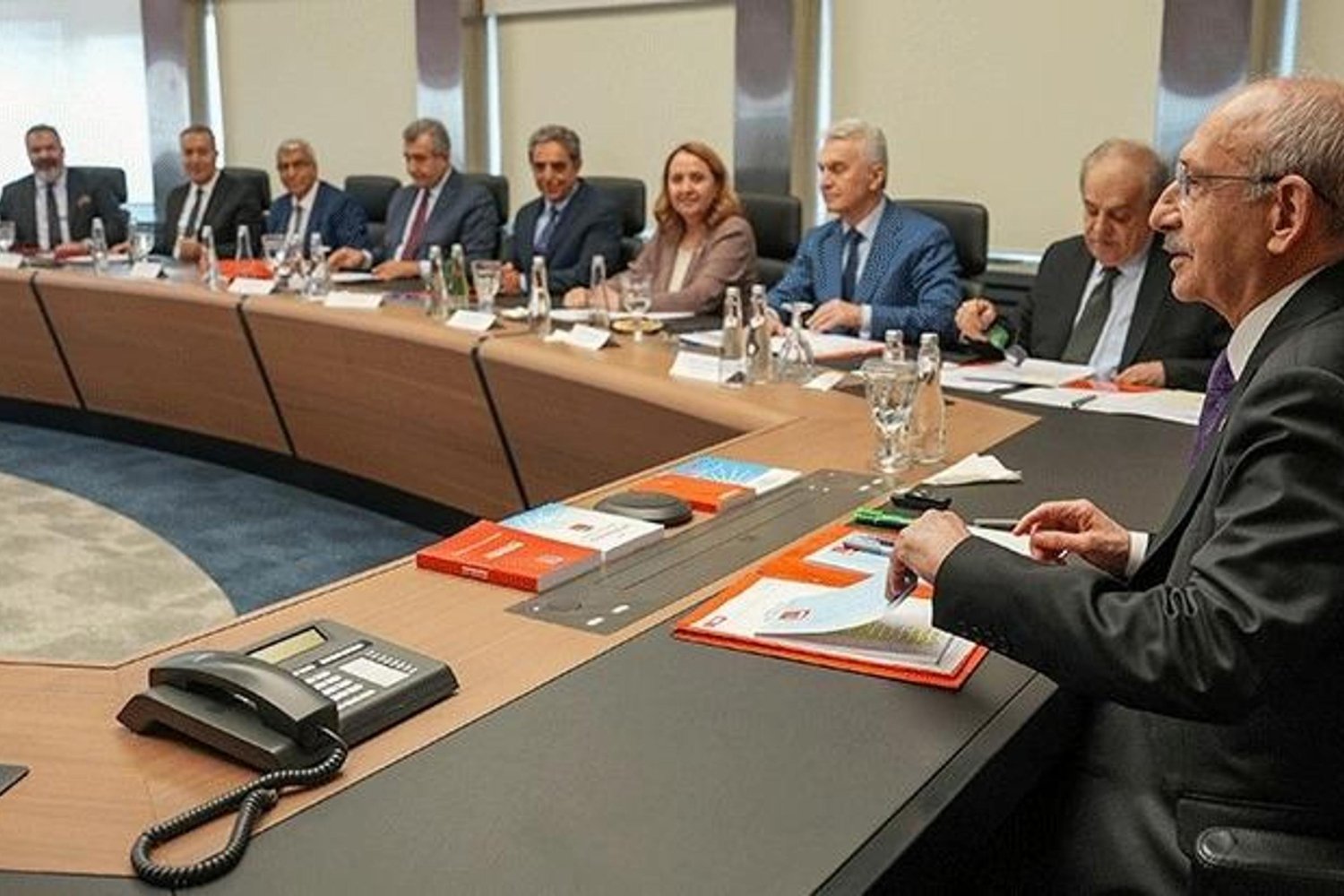 CHP'de Kurultay ve İl Görevden Almaları Yolda! Eylül'de Başlıyor