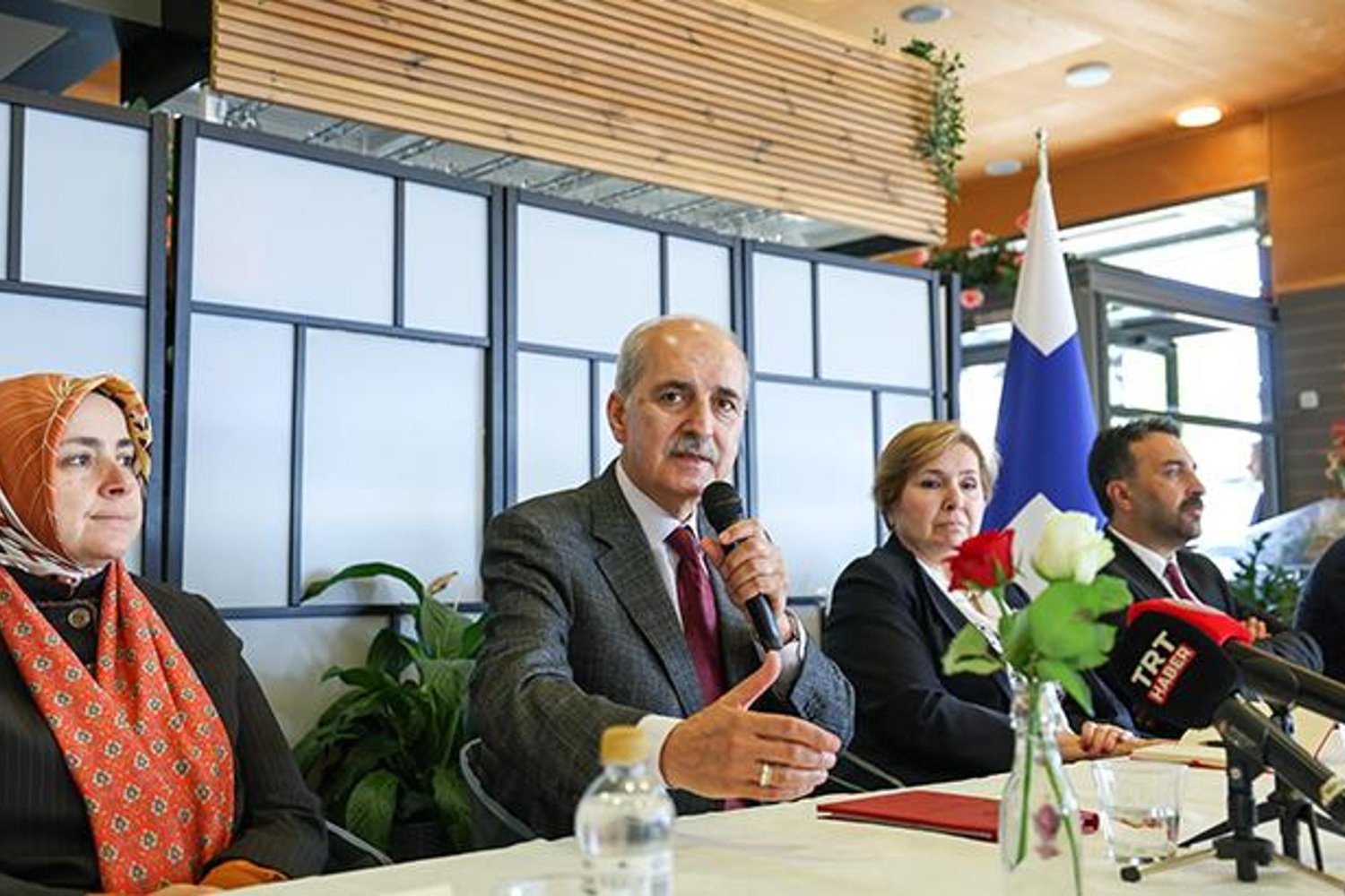 Türkiye-Finlandiya İlişkilerini Güçlendiren Bakan Kurtulmuş Helsinki'de Buluşmalar Yaptı