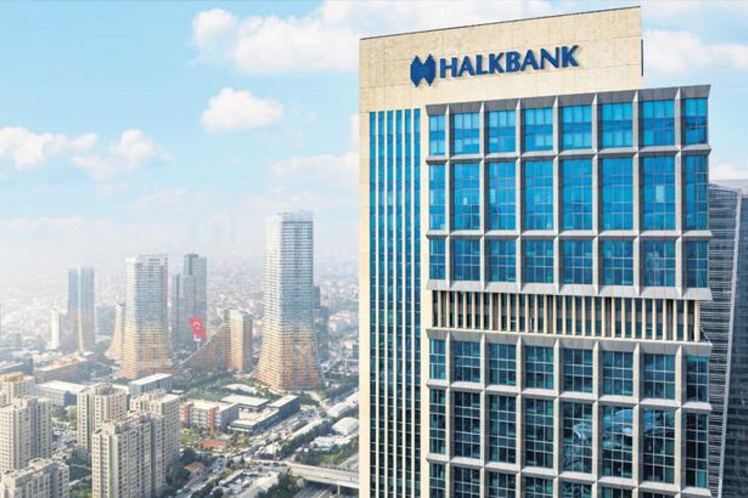 Halkbank ve IBM Güçlü İş Birliğiyle Dijital Dönüşüm Hareketinde