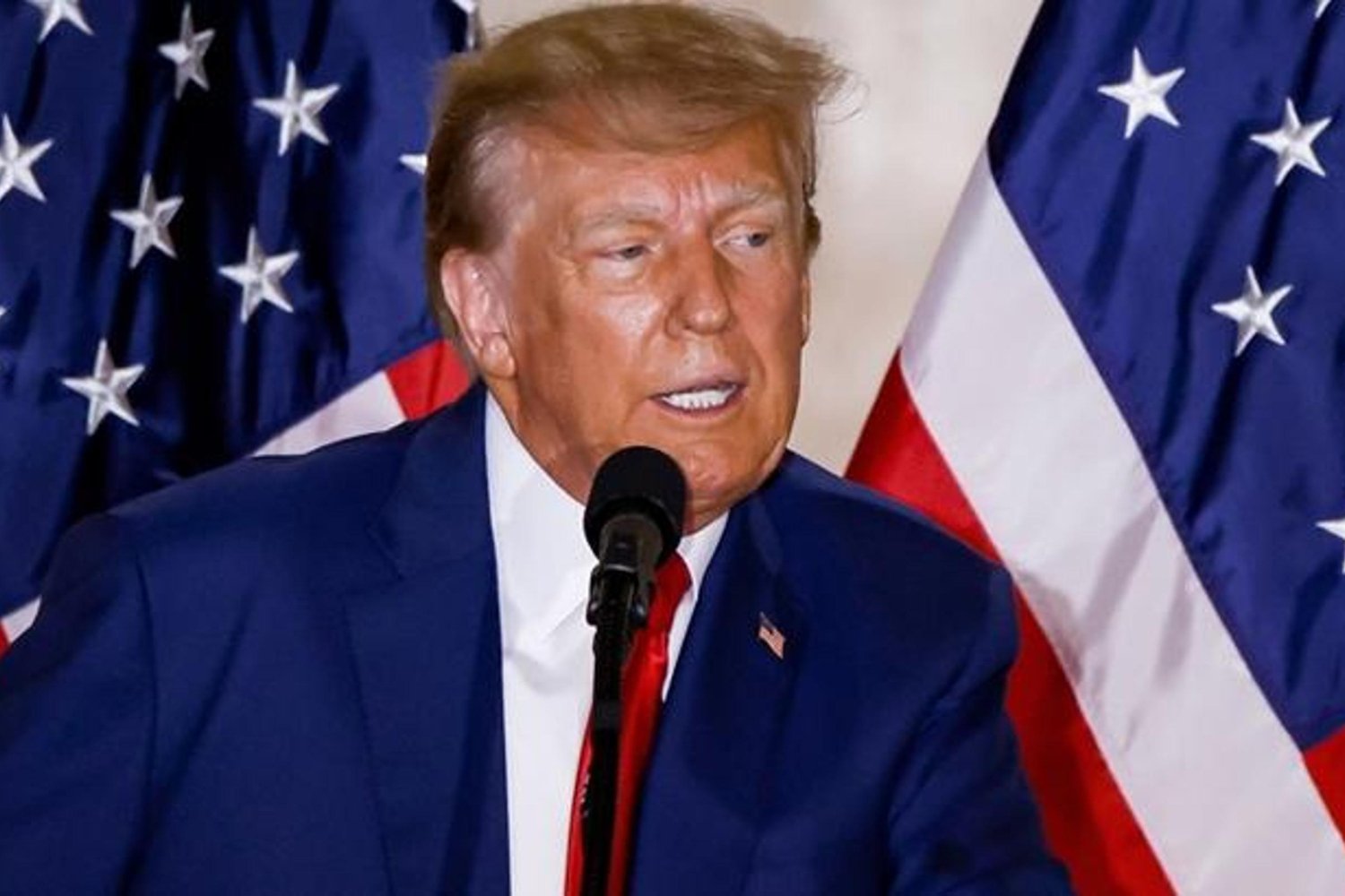 ABD Başkanı Trump İran'a Karşı Sert Adımlar Atıyor: Enerji Fiyatlarında Düşüş Bekleniyor