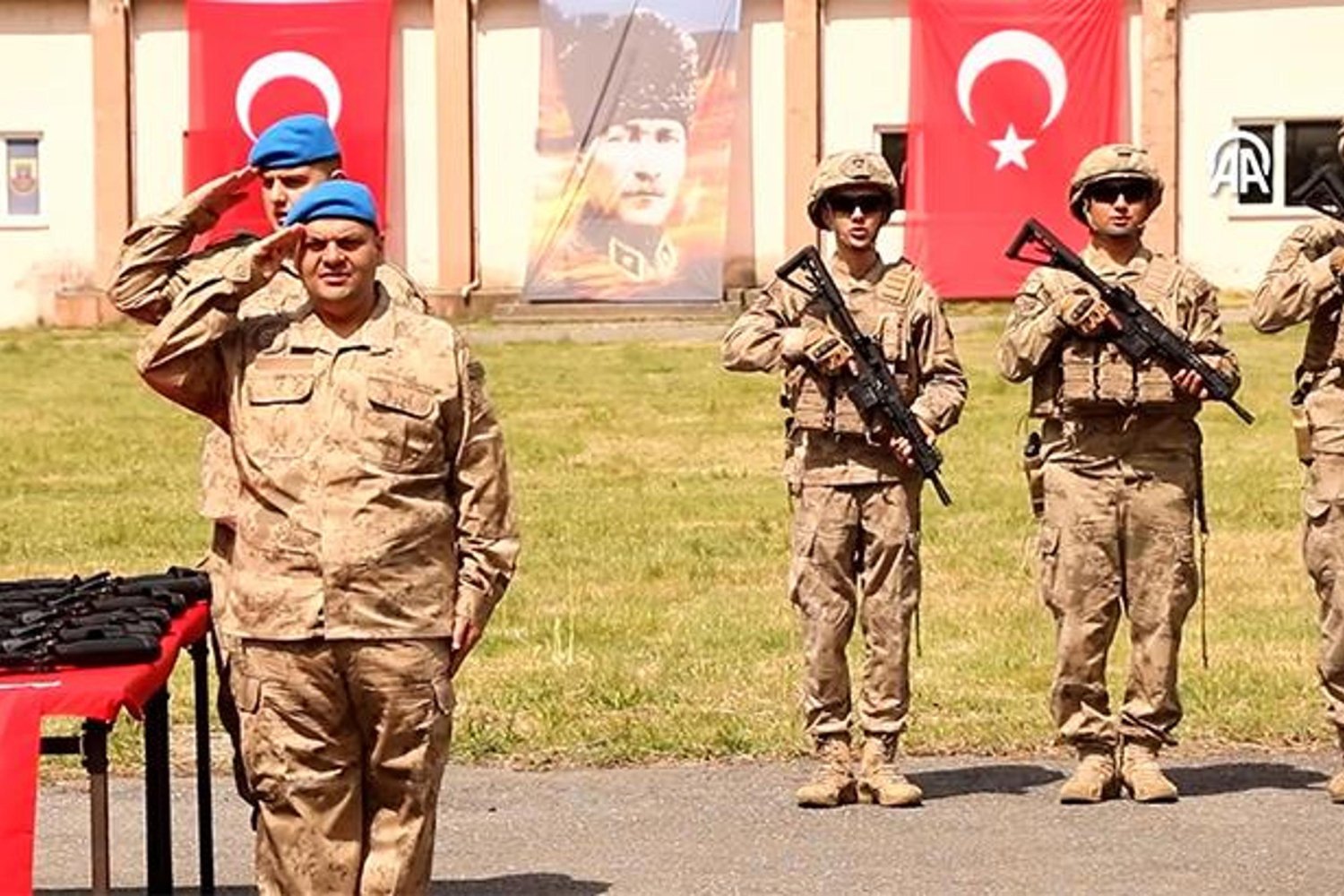 Engelli Eşine Temsili Askerlik Uygulamasıyla Büyük Bir Duygusal Anlam Yüklendi