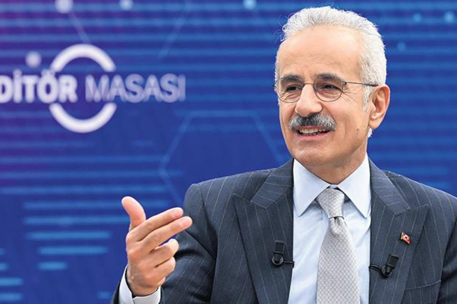 Hürmüz Boğazı Krizi: Türk Bayraklı Gemiler ve Kalkınma Projesi