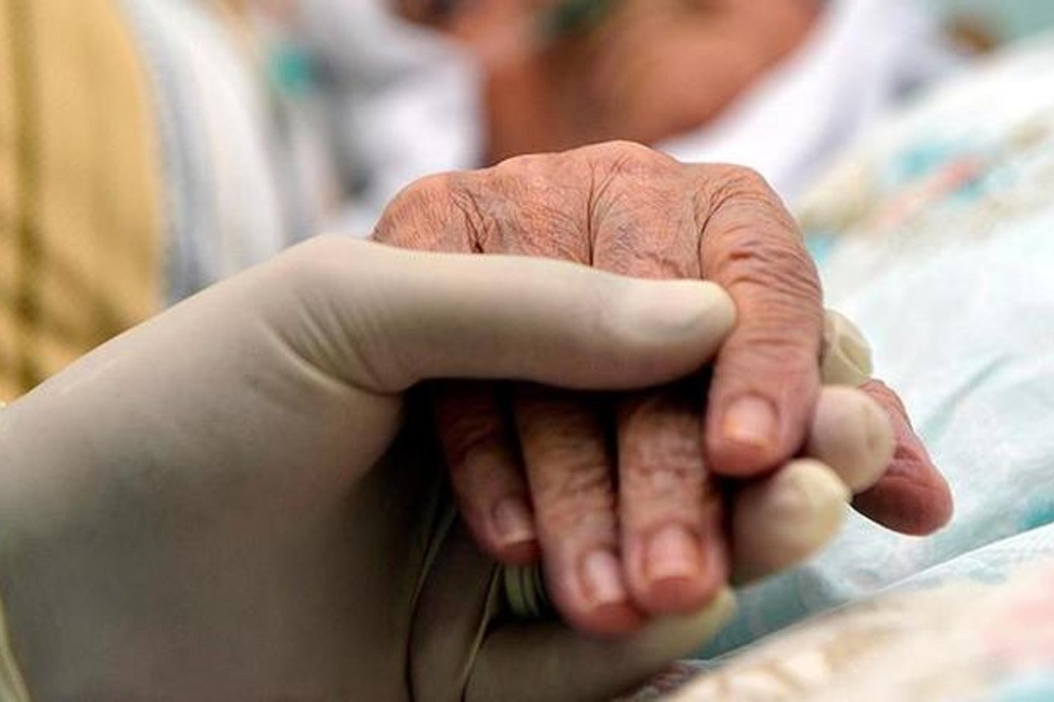 Evde Sağlık ve Palyatif Bakım Hizmetleri Yasal Düzenleme ile Güçleniyor