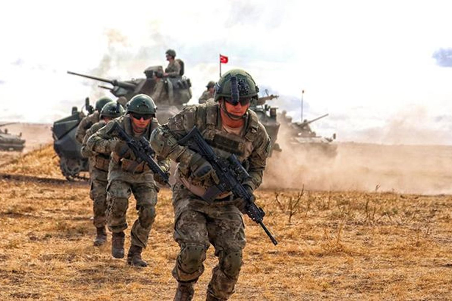 Yunanistan NATO Zirvesinde Türkiye'yi Hedef Alıyor: Diplomatları Kızdıran Planlar
